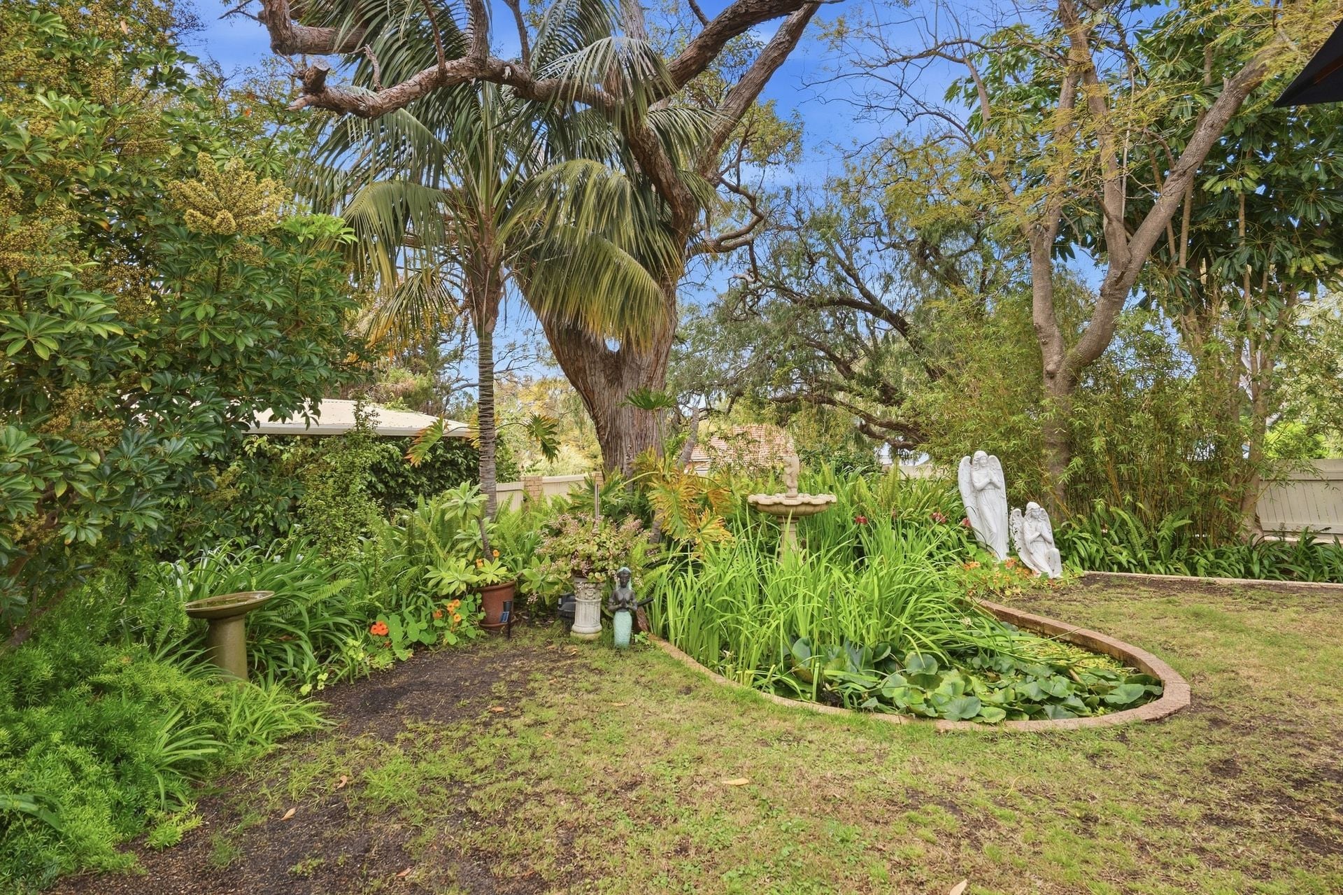 38 Robinson Terrace, DAGLISH WA 6008, photo 14