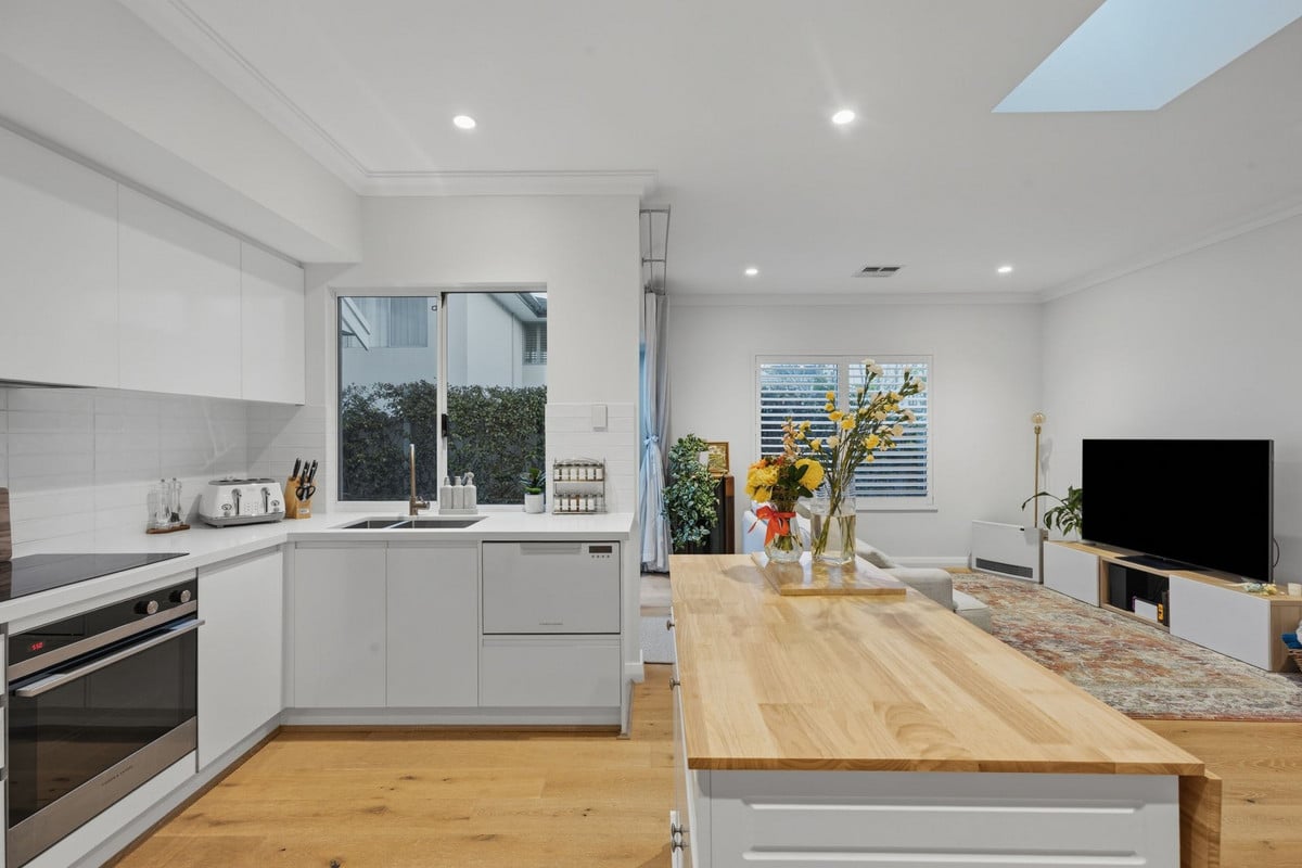 47A Macleod Road, Applecross WA 6153, photo 24