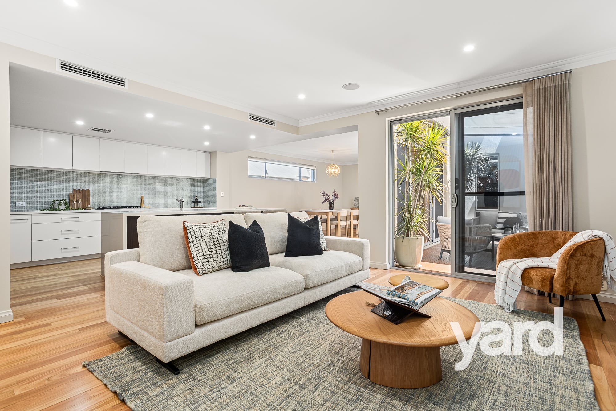 4A Oakover Street, EAST FREMANTLE WA 6158, photo 13