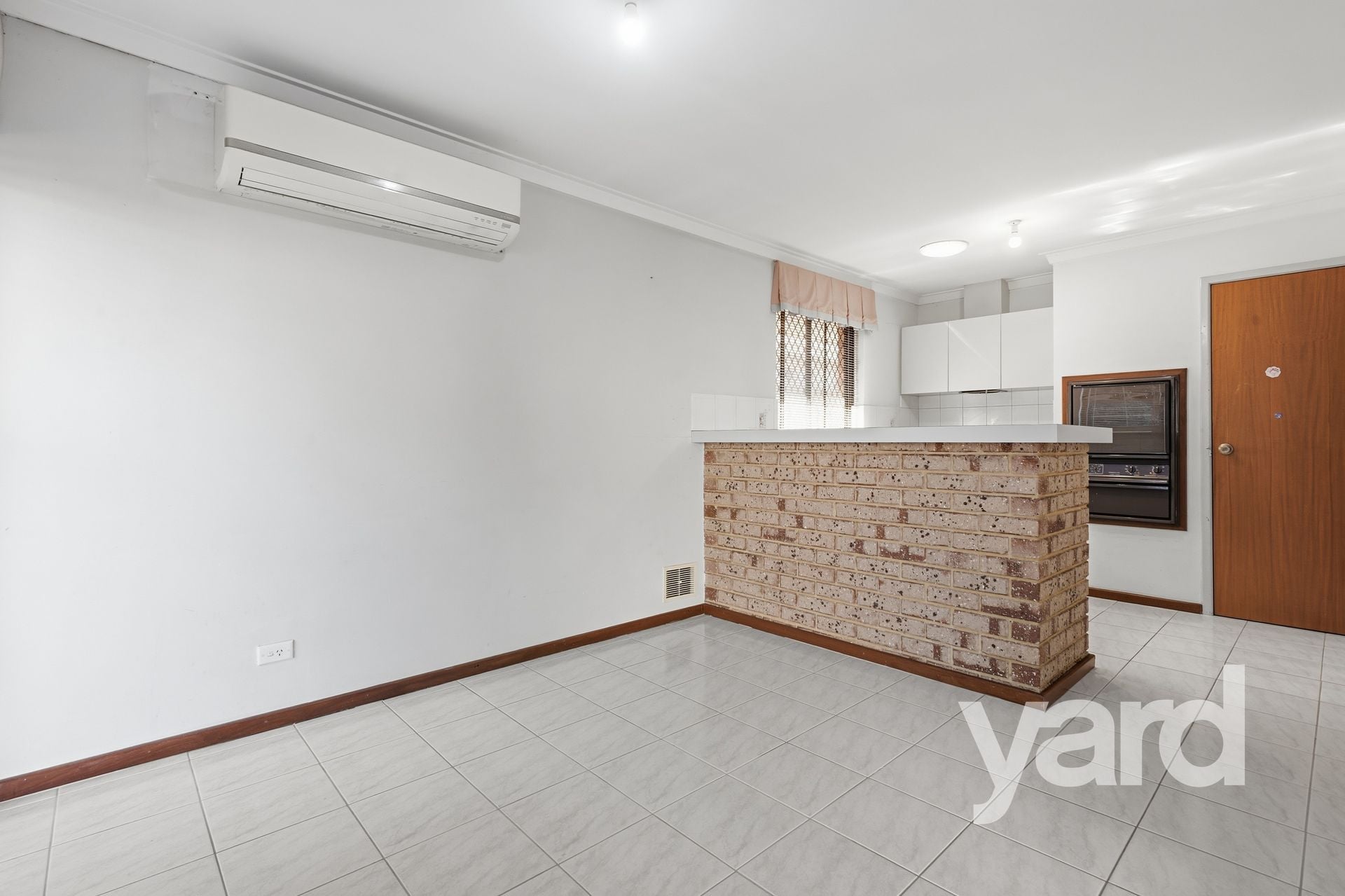 2A Yeovil Crescent, BICTON WA 6157, photo 3