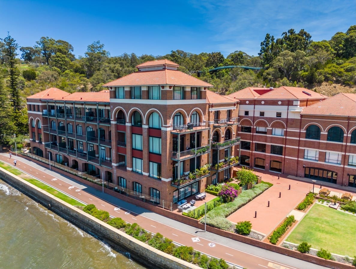 303/173 Mounts Bay Road, PERTH WA 6000, photo 1