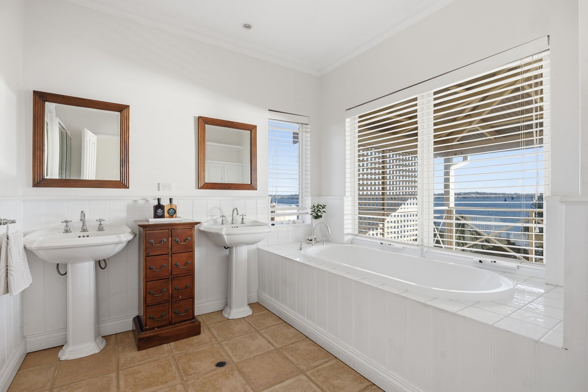 16C Fraser Road, APPLECROSS WA 6153, photo 17