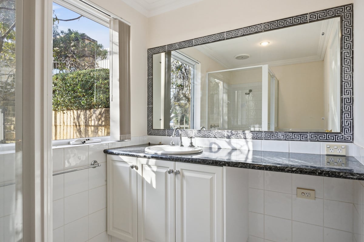 16C Fraser Road, APPLECROSS WA 6153, photo 27