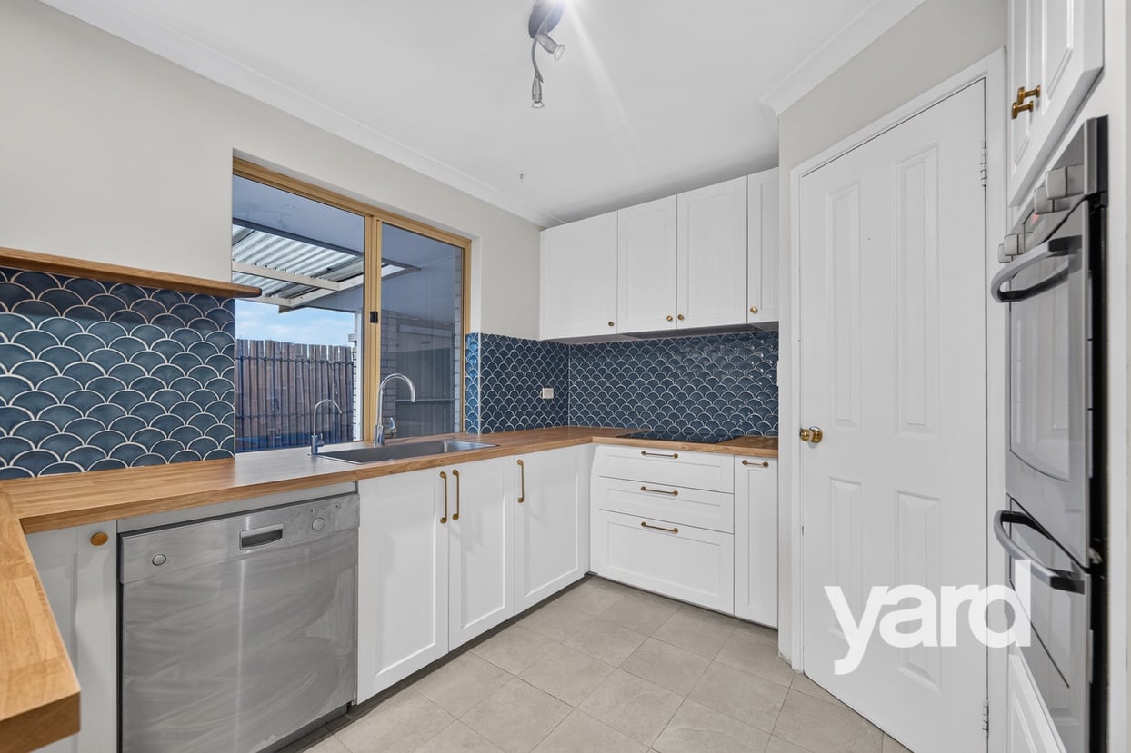 65A Redmond Street, HAMILTON HILL WA 6163, photo 6