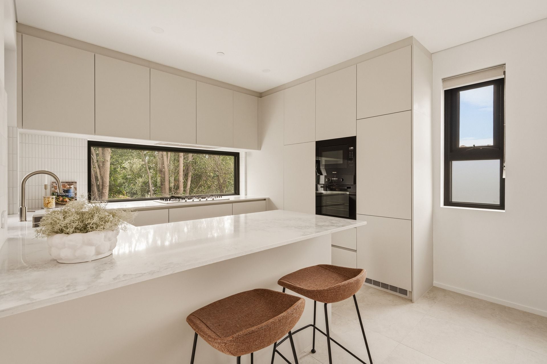 2/12 Tweeddale Road, APPLECROSS WA 6153, photo 7
