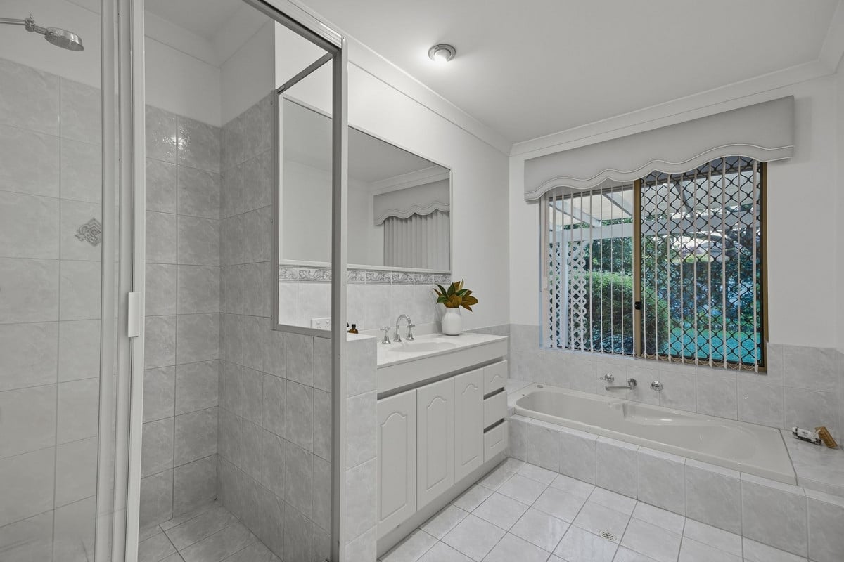 14 Macrae Road, Applecross WA 6153, photo 29