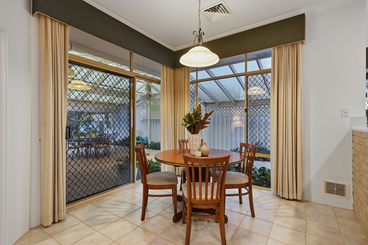 14 Macrae Road, Applecross WA 6153, photo 27