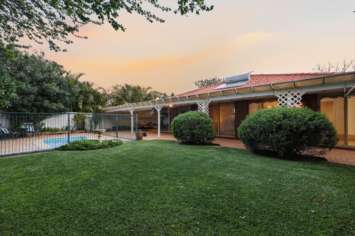 14 Macrae Road, Applecross WA 6153