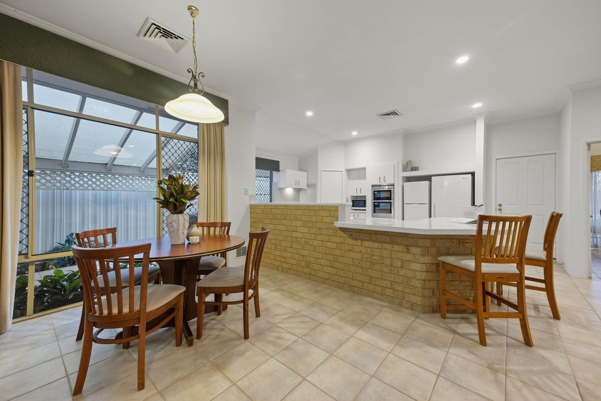 14 Macrae Road, Applecross WA 6153, photo 26