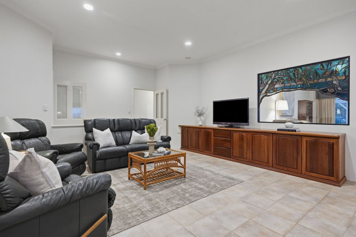 14 Macrae Road, Applecross WA 6153, photo 14