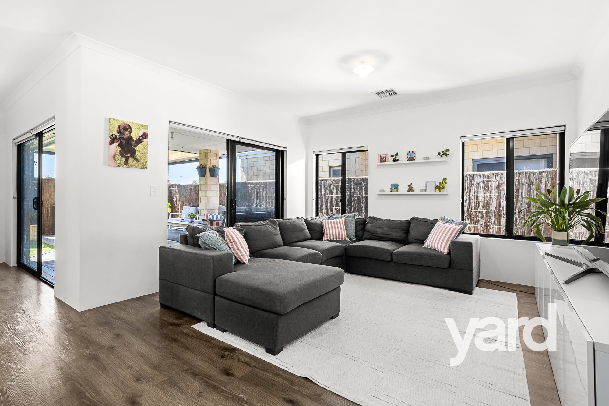 2 Benedick Road, COOLBELLUP WA 6163, photo 10