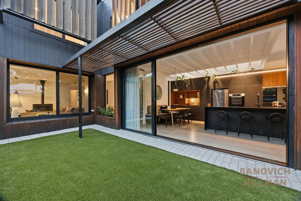 21 Yilgarn Street, Shenton Park WA 6008, photo 4