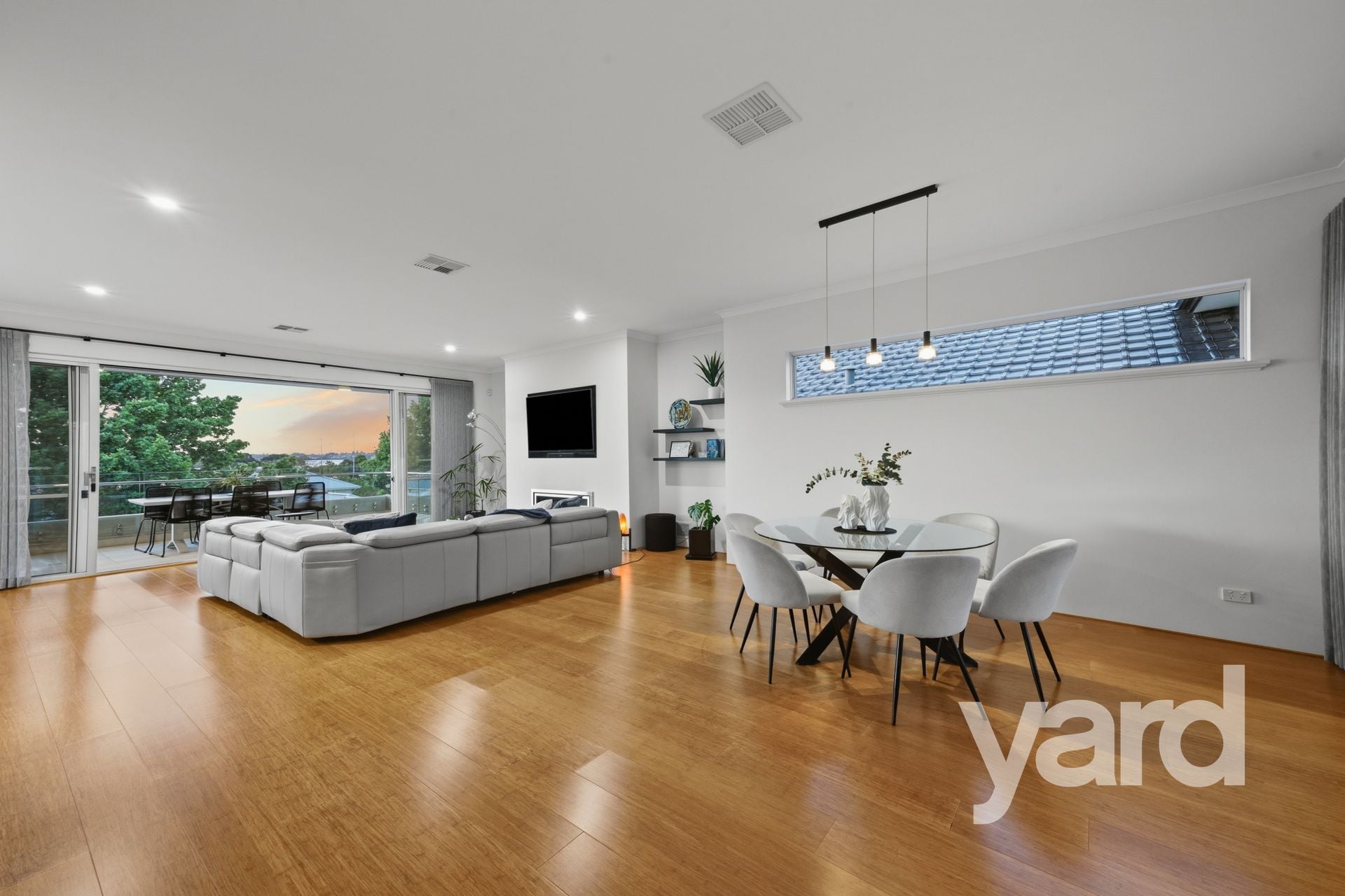 34A Doney St, ALFRED COVE WA 6154, photo 4