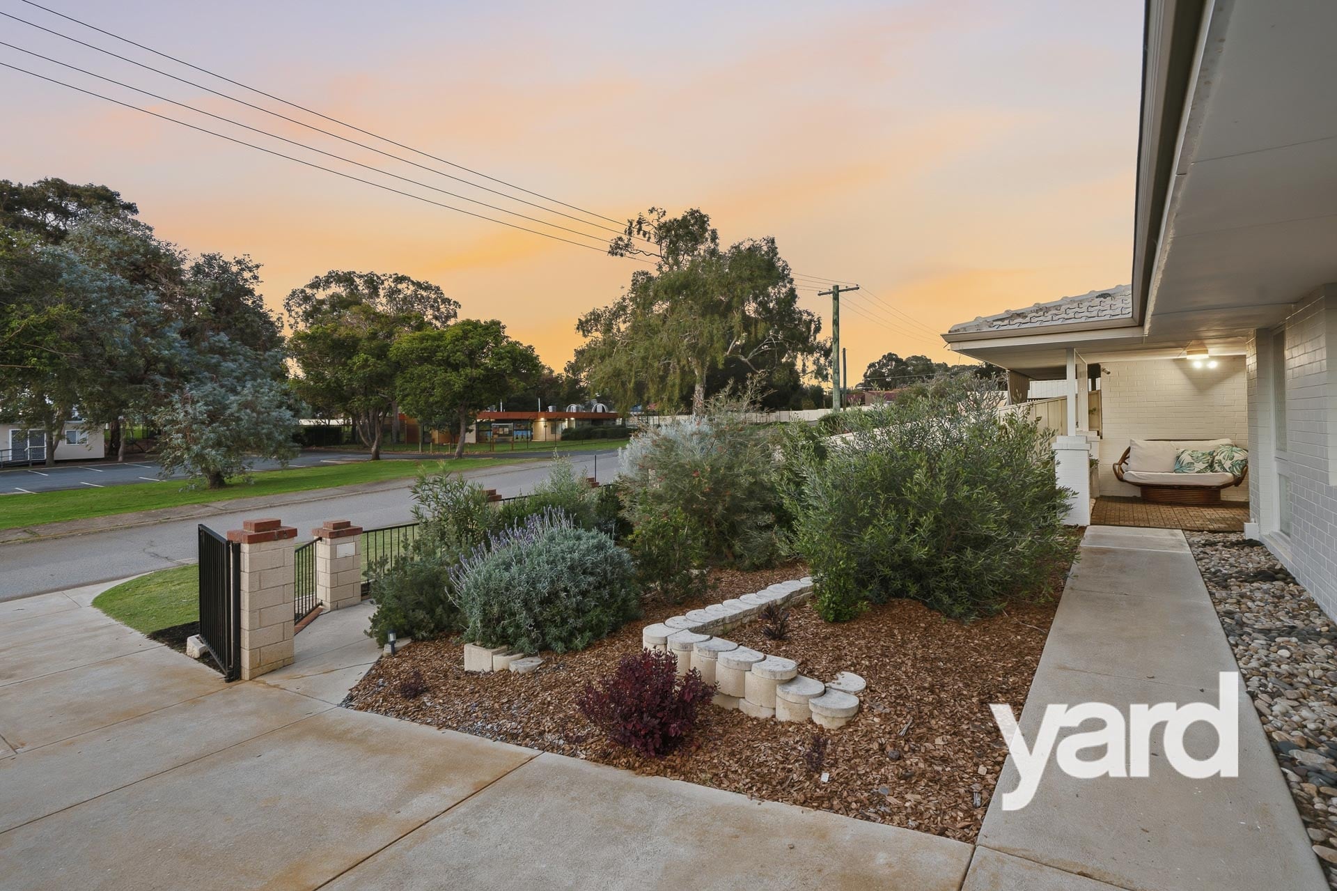 13 Rambures Way, HAMILTON HILL WA 6163, photo 21