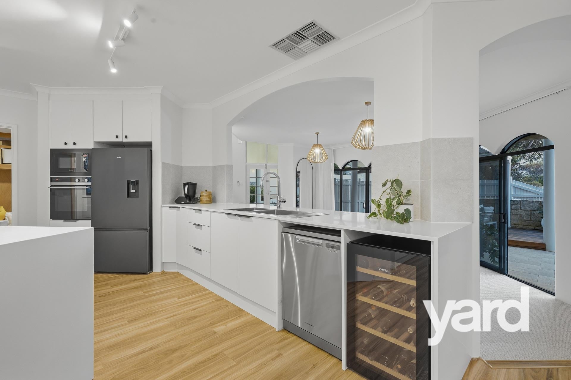 12 Durdham Crescent, BICTON WA 6157, photo 7