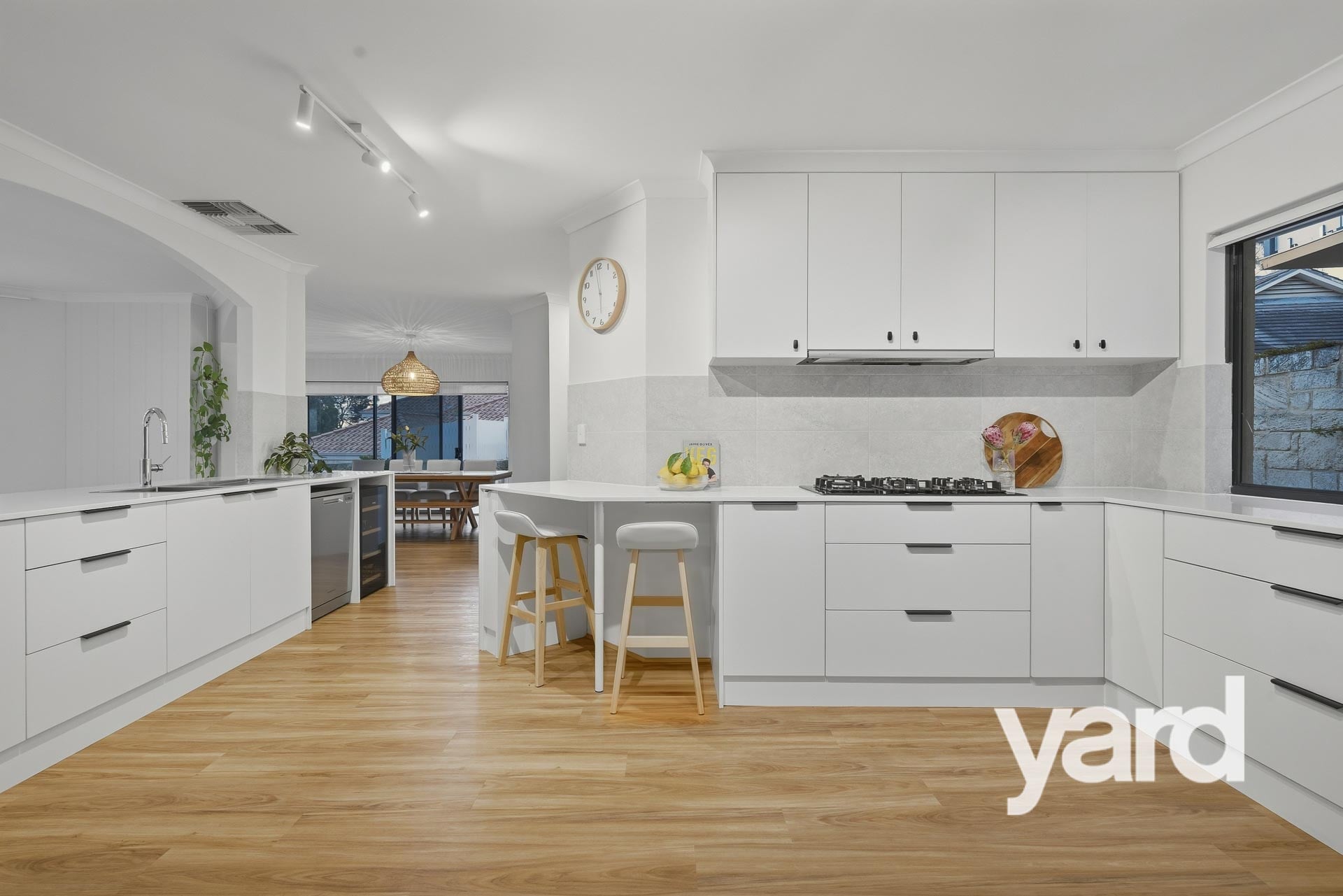 12 Durdham Crescent, BICTON WA 6157, photo 8