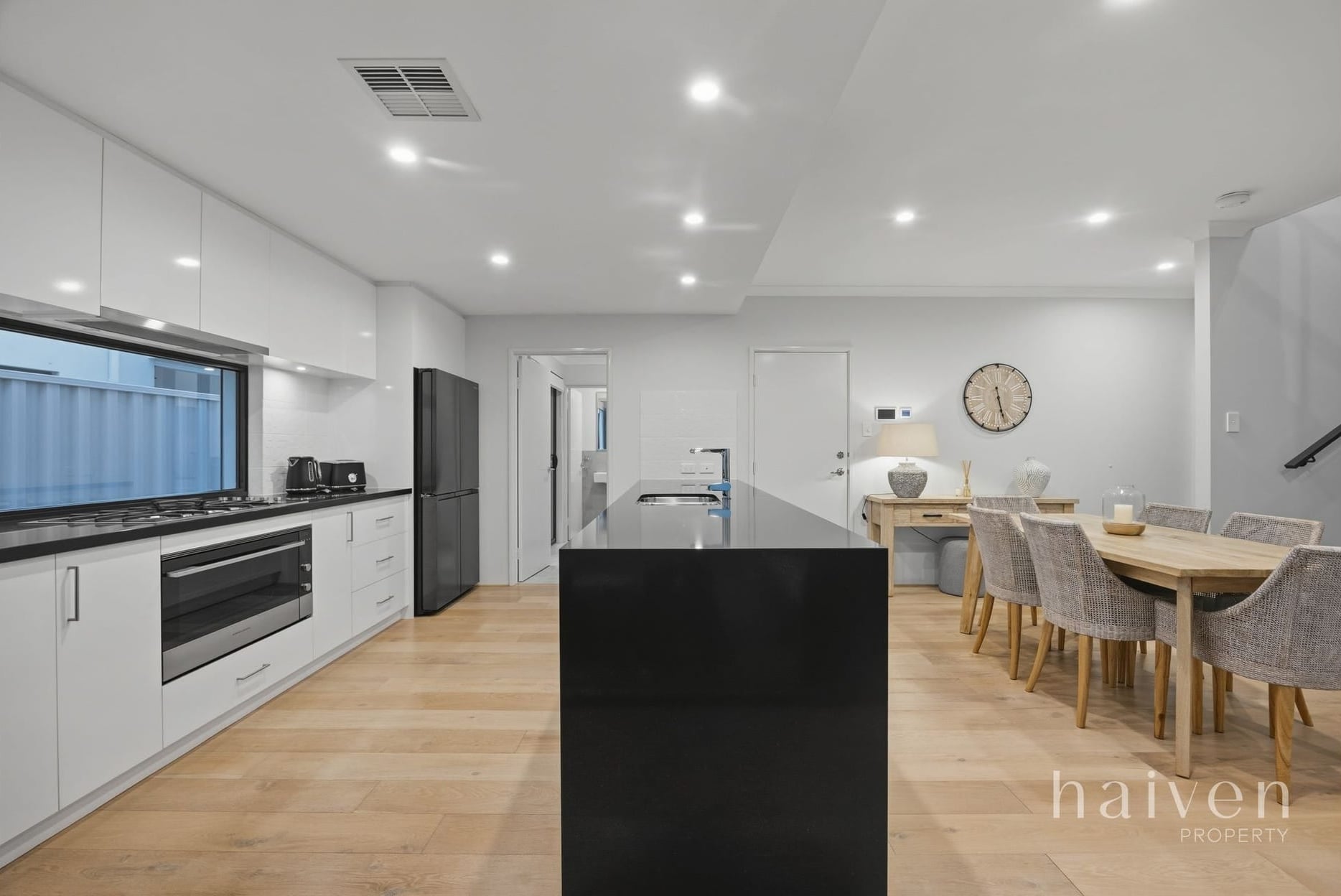 2/15 Maddox Crescent, Melville WA 6156, photo 9