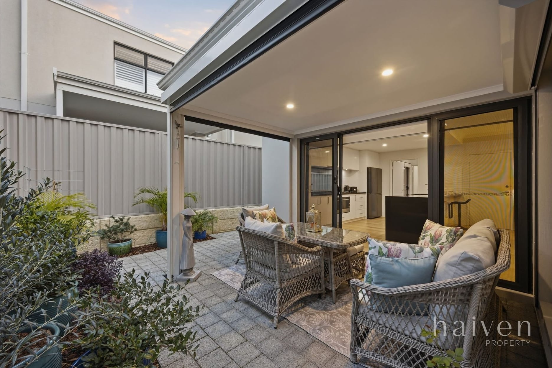 2/15 Maddox Crescent, Melville WA 6156, photo 17