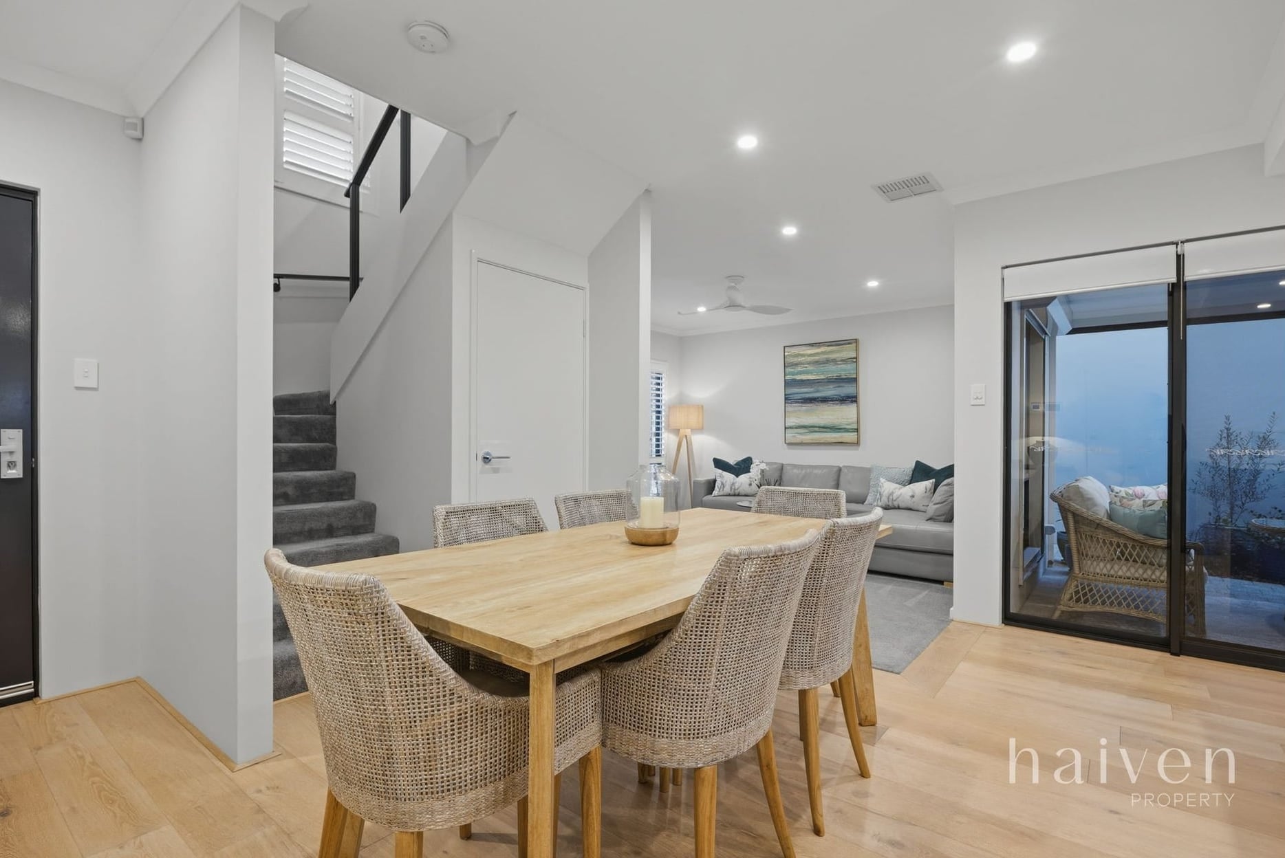 2/15 Maddox Crescent, Melville WA 6156, photo 4